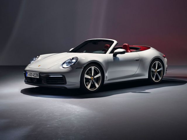 2020 Porsche 911 Carrera Cabriolet