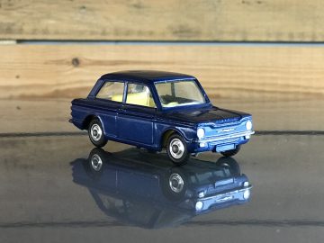 AutoRAI in Miniatuur - Corgi Toys Hillman Imp
