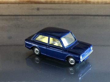 AutoRAI in Miniatuur - Corgi Toys Hillman Imp
