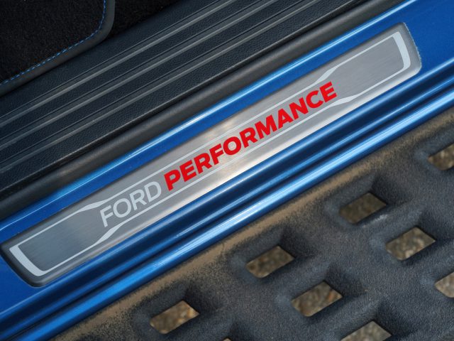 Ford F-150 prestatievloermatten geïnspireerd op Fast & Furious: Hobbs & Shaw.
