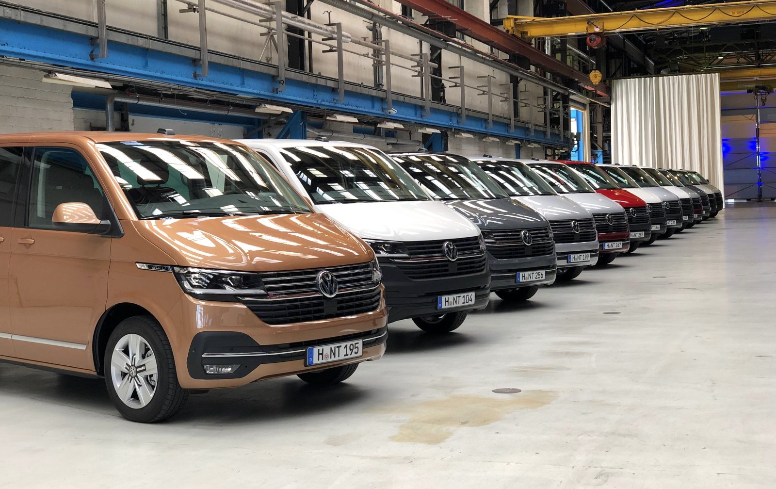 Volkswagen Transporter 6.1 2019 TEST AutoRAI.nl