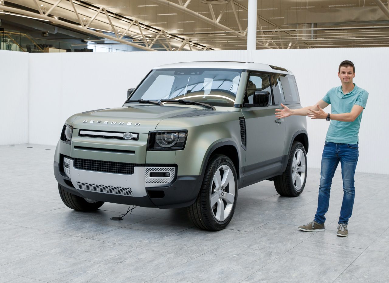 Land Rover Defender 2020