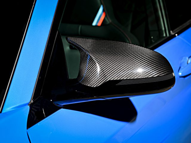 Koolstofvezel zijspiegels voor BMW M2 CS.