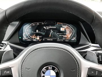 Het dashboard van een BMW X7.