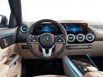 Het interieur van een Mercedes-Benz GLA.