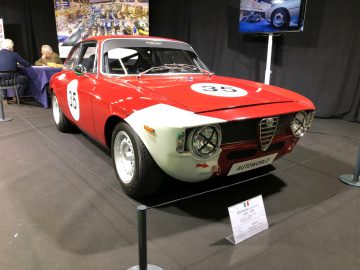 Vintage Alfa Romeo-raceauto te zien op de tentoonstelling Antwerp Classic Salon 2020.