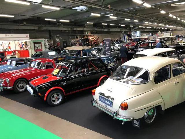 Oldtimers en klassieke auto’s te zien op de indoortentoonstelling Antwerp Classic Salon 2020.