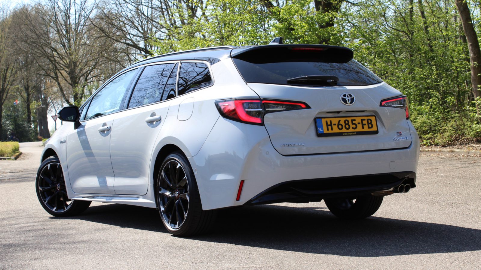Autotest - Toyota Corolla Touring Sports GR Sport (2020)