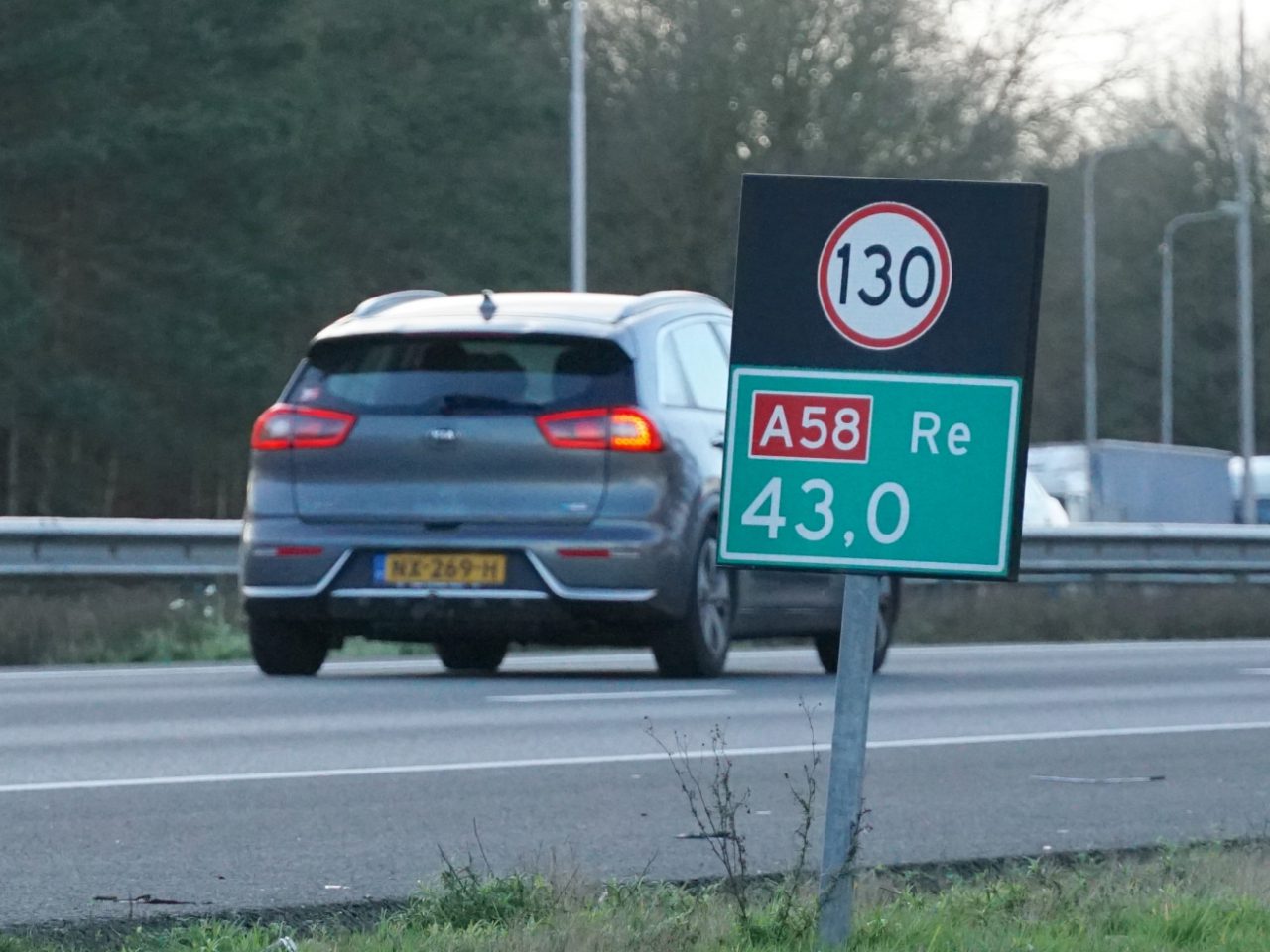 Terug naar 130 op de snelweg: hier mag het weer ...