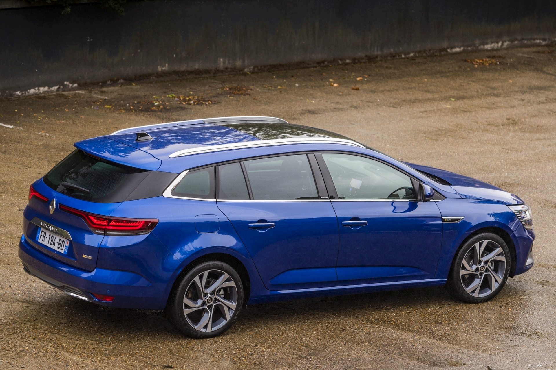 Autotest Renault M gane Estate E Tech Plug in Hybrid 2020 autotest-renault-m-gane-estate-e-tech-plug-in-hybrid-2020