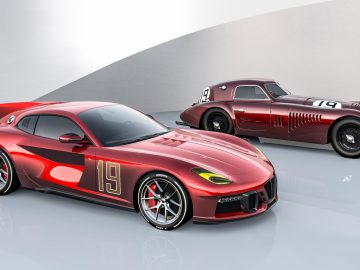 Twee sportwagens, een moderne en een vintage Touring AERO 3, met racenummer 19, naast elkaar tentoongesteld in een reflecterende showroomomgeving.