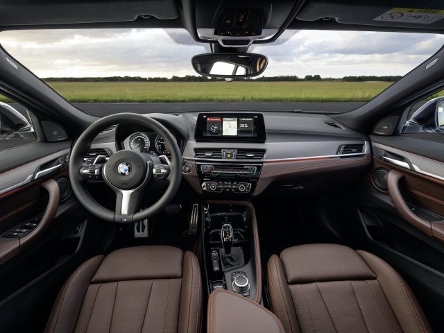 BMW X2 Mesh Edition 2020