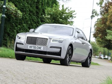Autotest - Rolls-Royce Ghost (2020)