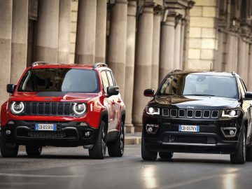 Autotest – Jeep Renegade en Jeep Compass 4xe plug-in hybride ...
