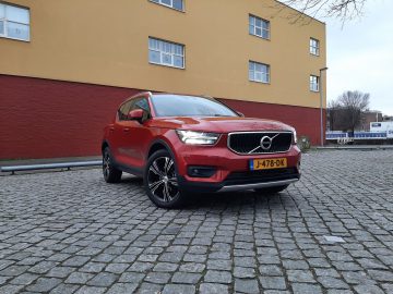 volvo xc40