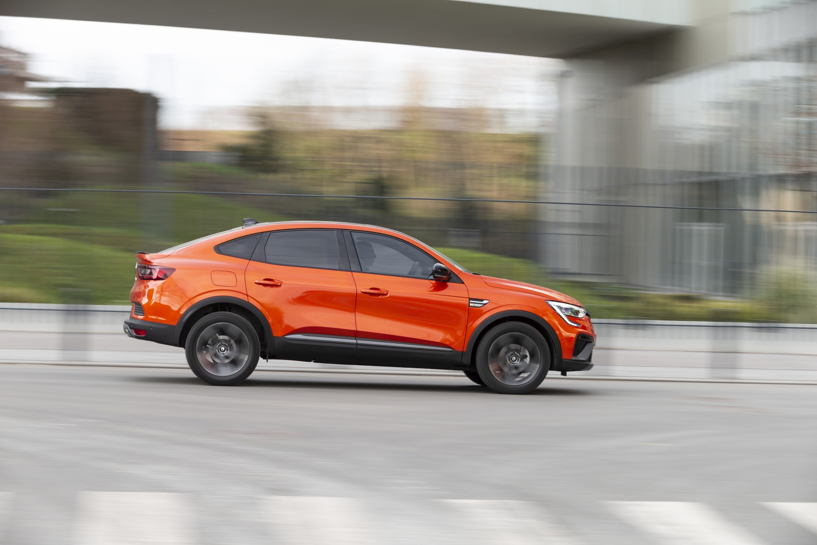 Autotest Renault Arkana 2021 betaalbare SUV coupé