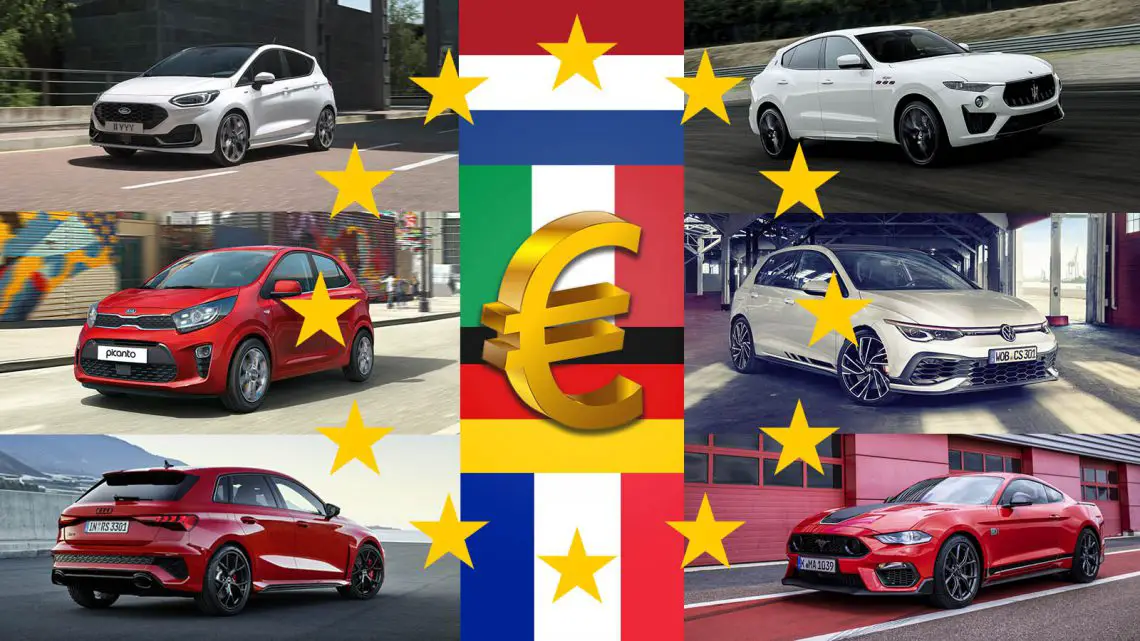 Collage van zes auto's rondom het euroteken en de vlaggen van Italië en de Europese Unie: twee witte auto's bovenaan, twee rode auto's in het midden en twee sportieve, mogelijk dure, auto's onderaan.