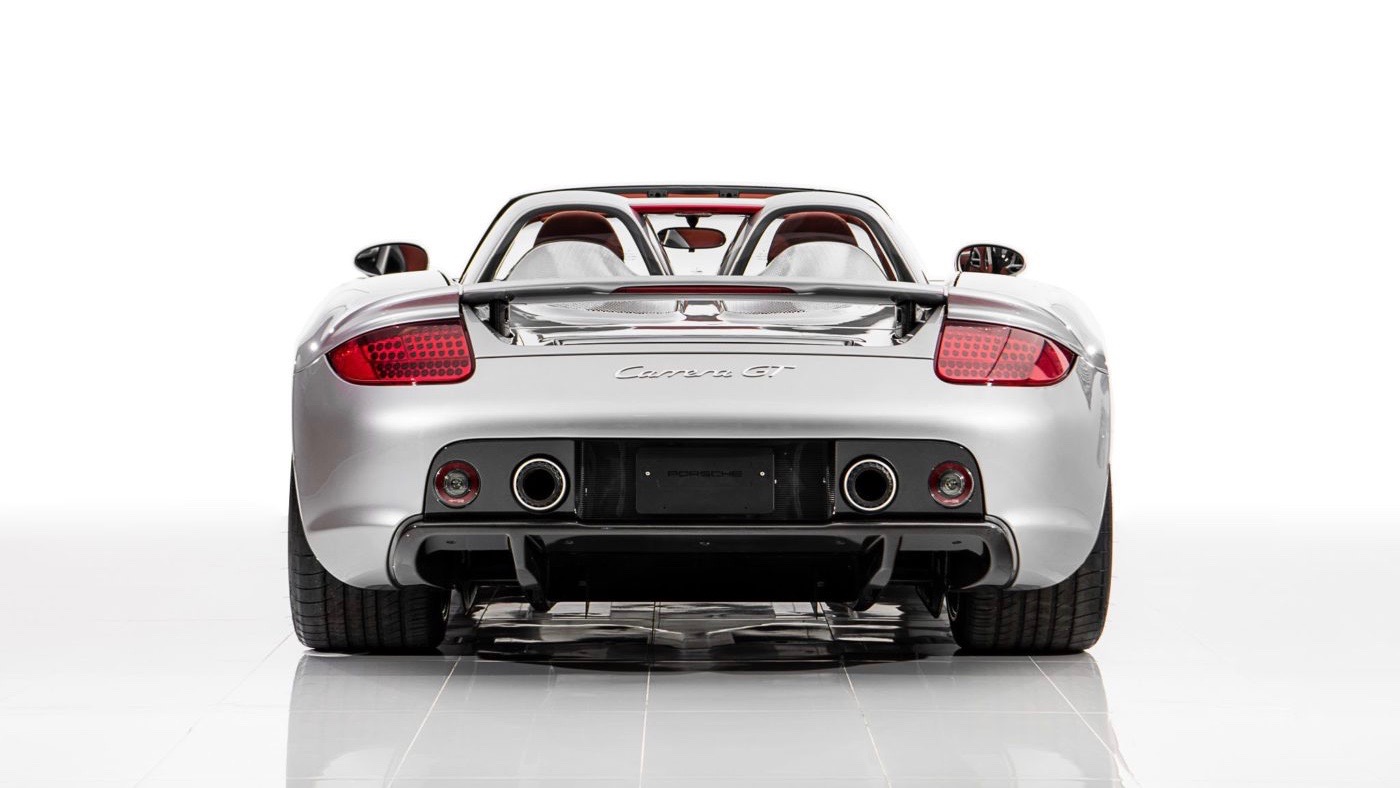 Porsche Carrera GT (9)