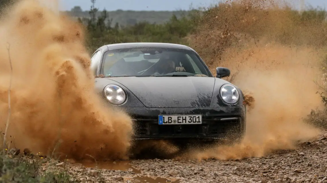 Porsche 911 Dakar