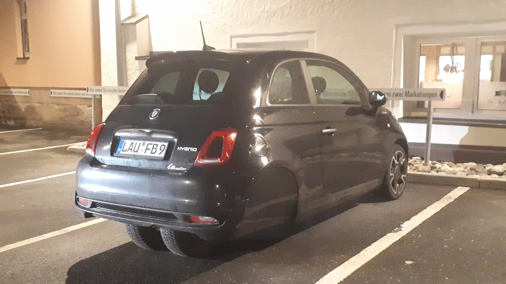 Gespot Deze Fiat 500 Is Een Driewieler Autorainl 