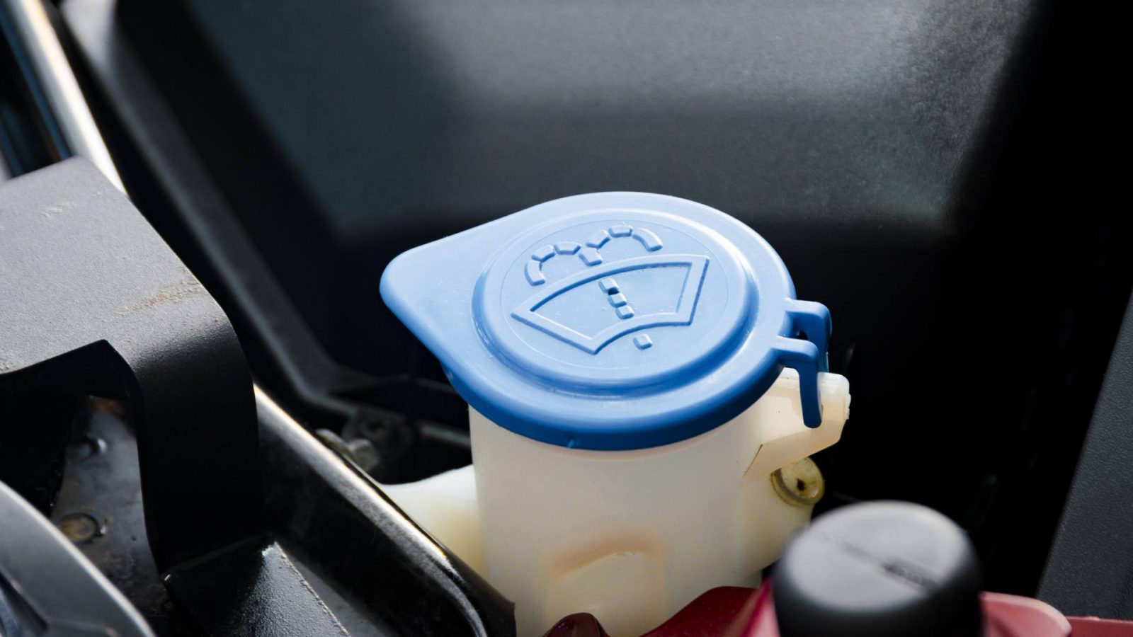 Peugeot 108 - Ruitensproeier reservoir 108