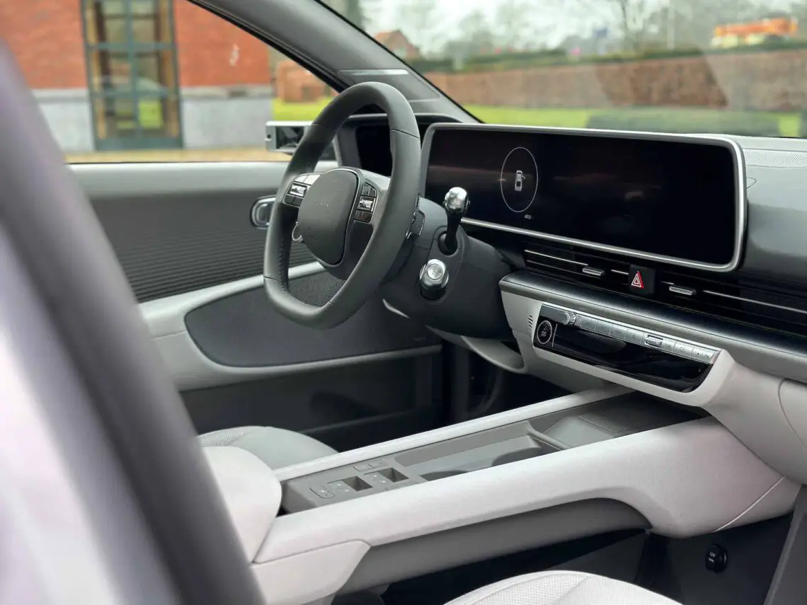 The interior of the IONIQ 6