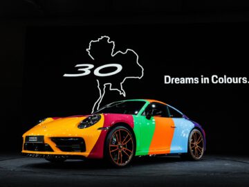 Kleurrijke bedoeling: Porsche 911 Carrera GTS 30 Years Porsche Thailand Edition