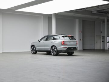 Volvo EX90