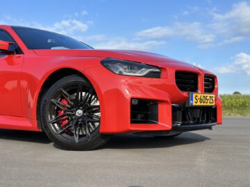 BMW M2 2023