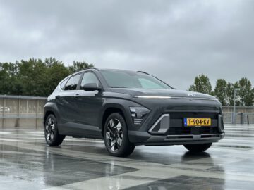 Hyundai KONA Hybrid 2023