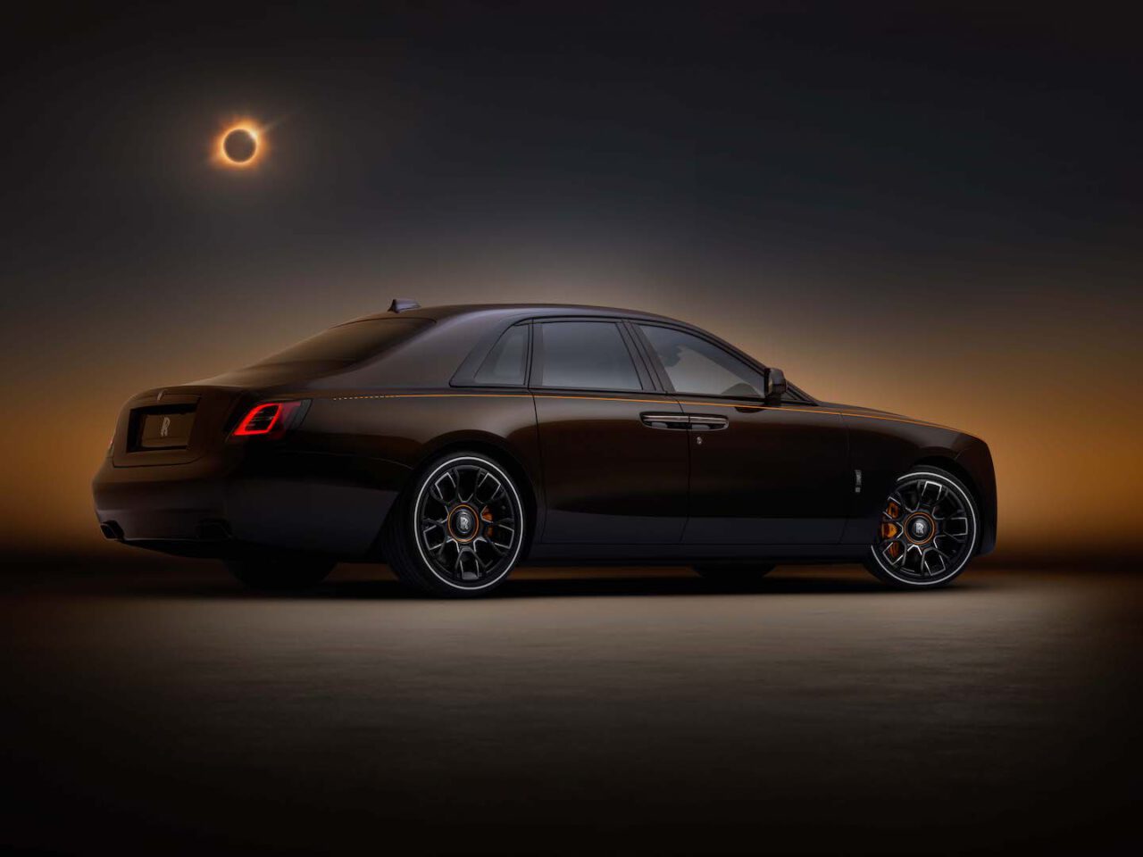 Rolls-Royce Black Badge Ghost Ékleipsis Private Collection