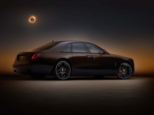 Rolls-Royce Black Badge Ghost Ékleipsis Private Collection