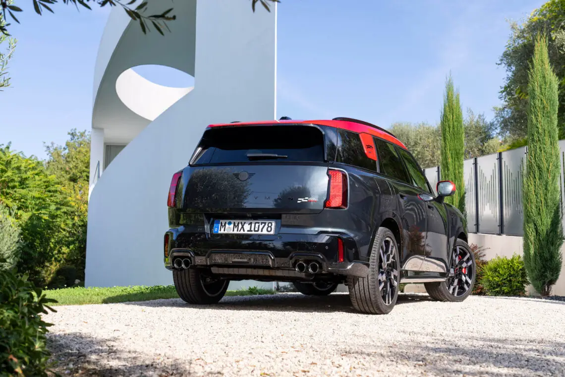 MINI John Cooper Works Countryman 2024