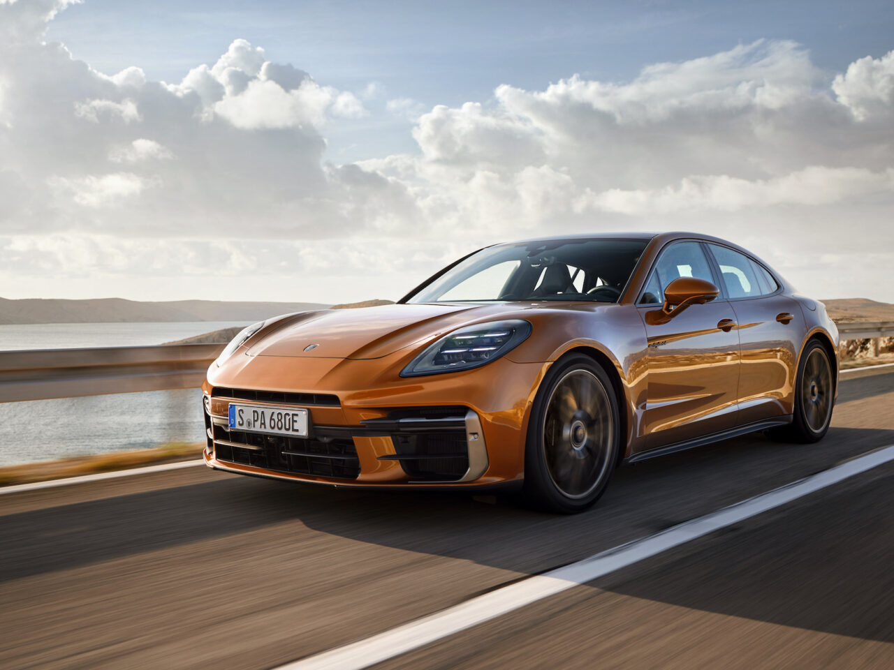 Porsche Panamera 2024