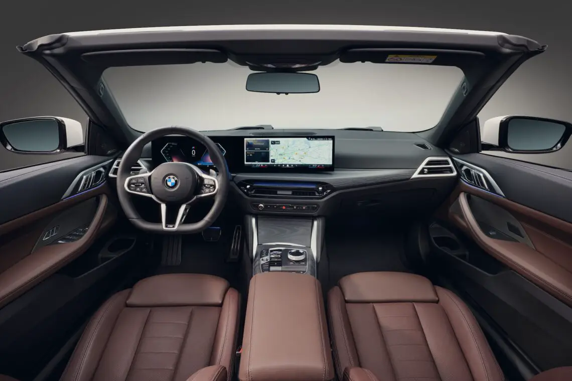 BMW 4 Series interior 2024