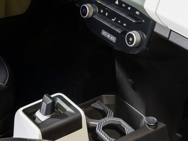 Rubbermatten voor DACIA SPRING bouwjaar 2020.10-heden