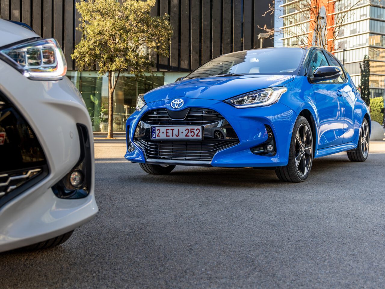 Toyota Yaris Hybrid 130