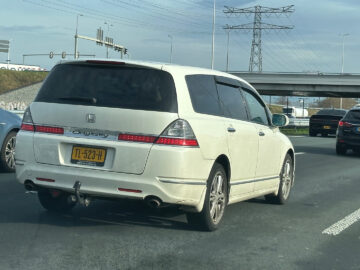 Gespot: een Honda Odyssey ...