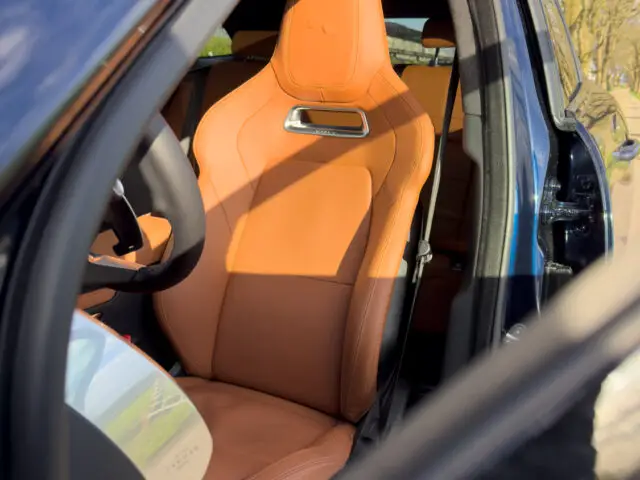 Jaguar-F-Pace interior seats