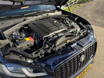 Jaguar F-Pace plug-in hybrid engine