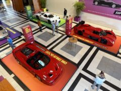 Supercars of the 90's - Louwman Museum