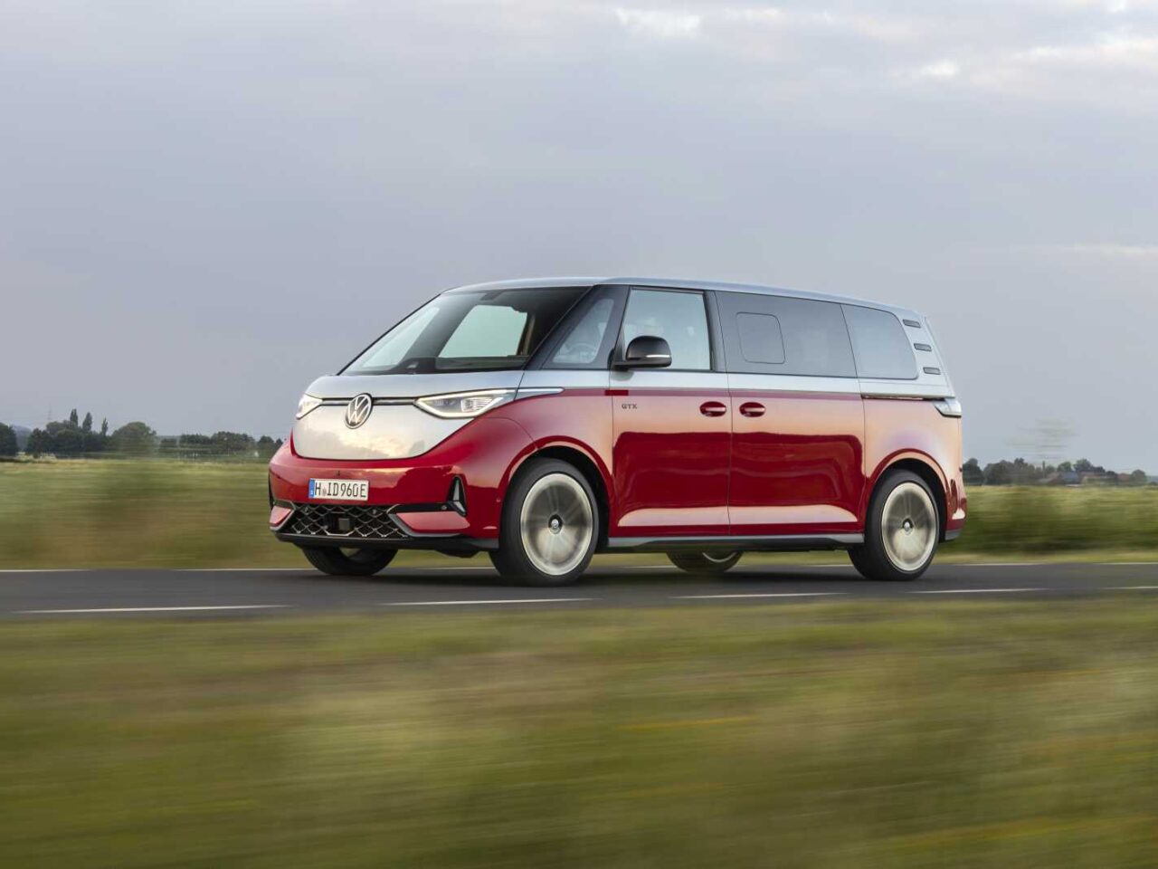 Volkswagen breidt ID. Buzz-familie uit met zevenzitter en sportieve GTX ...