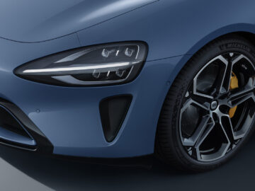 Chinese smartphonefabrikant verplettert Porsche en pakt Ringrecord ...