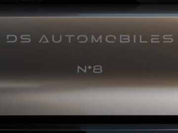 DS N°8