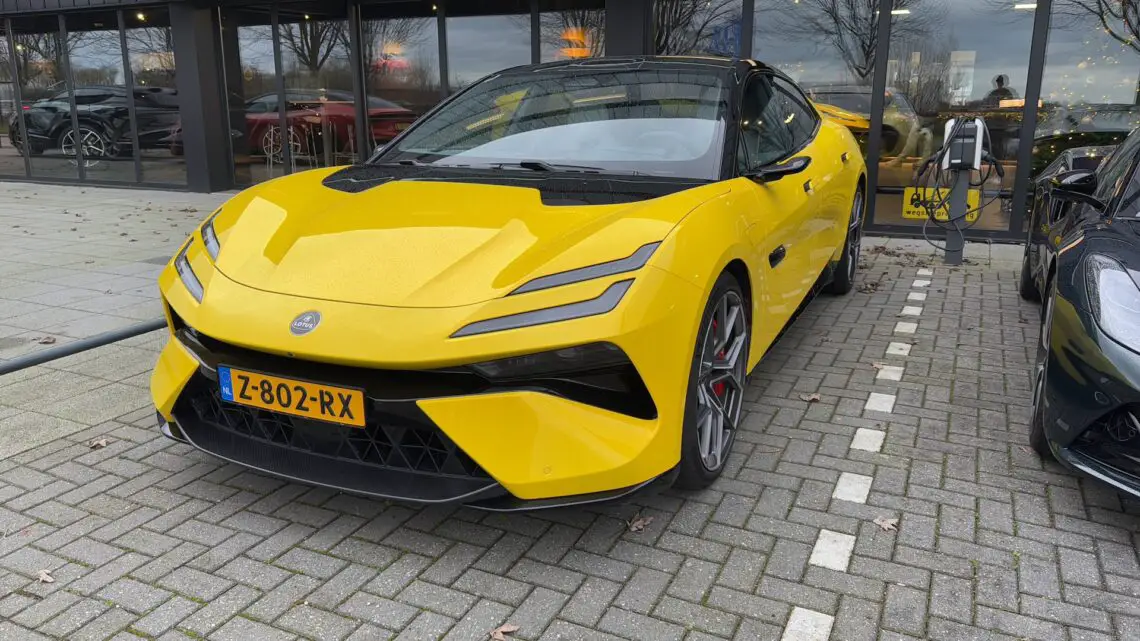 Lotus Emeya S bij Lotus Houten