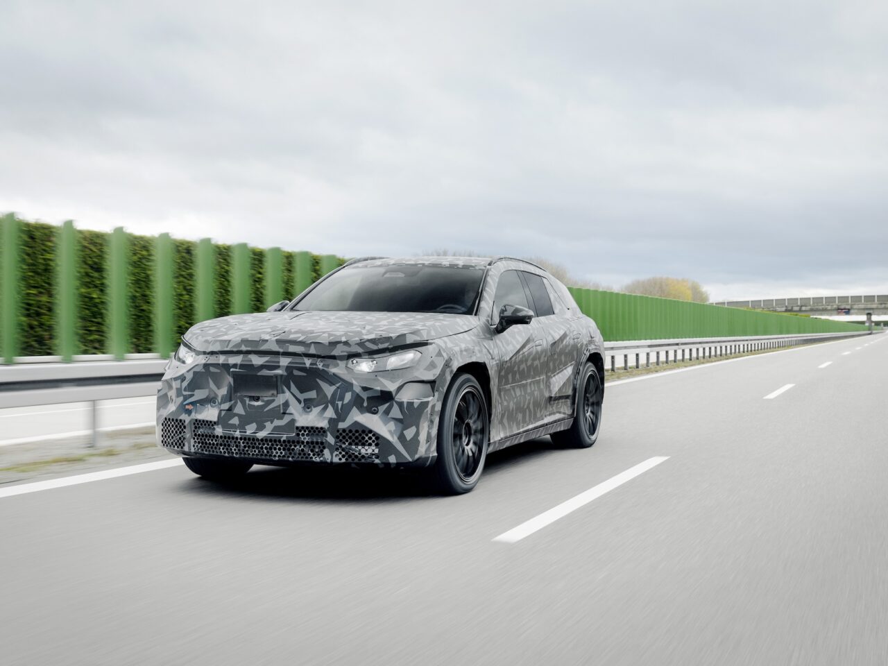 Mercedes-AMG SUV Prototyp startet mit Erprobung