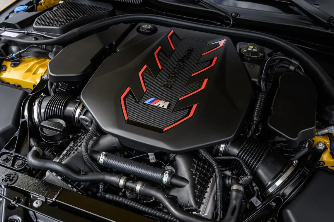 Motor nieuwe BMW M5 2025