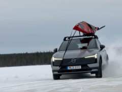 Volvo EX30 Cross Country