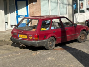 Gespot: een Ford Escort Estate uit 1988 ...
