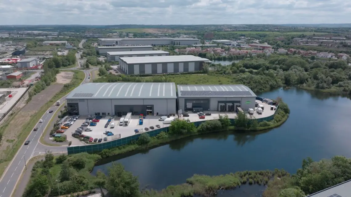 Nieuwe Caterham-fabriek in Dartford